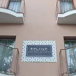 Deluxe *