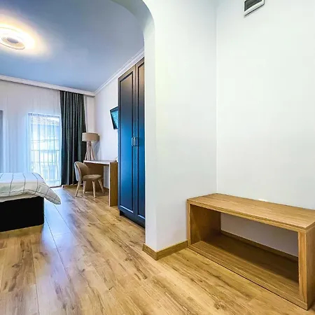 Deluxe דירה
