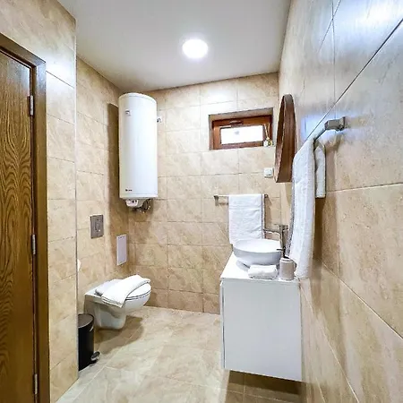 Deluxe カルロヴォ