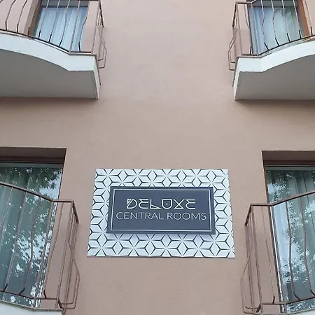 Deluxe *
